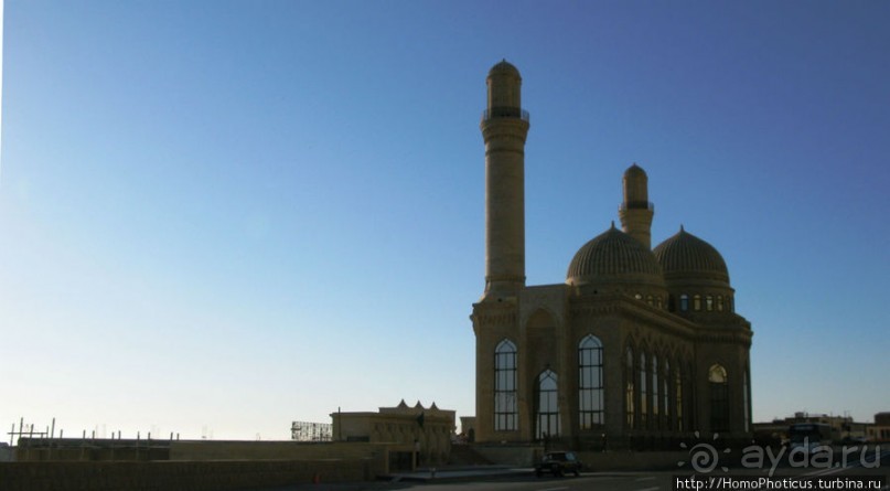 Петроглифы и грязевые вулканы