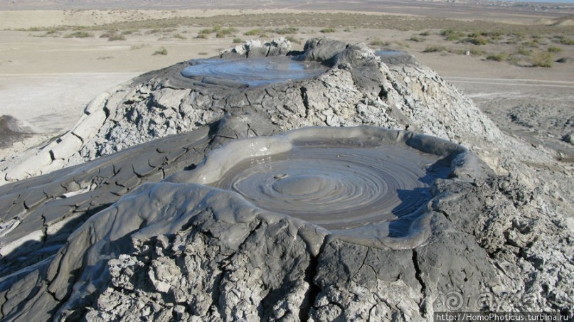Петроглифы и грязевые вулканы
