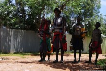 Альбом отзыва "Кей-Афар: базарный день"