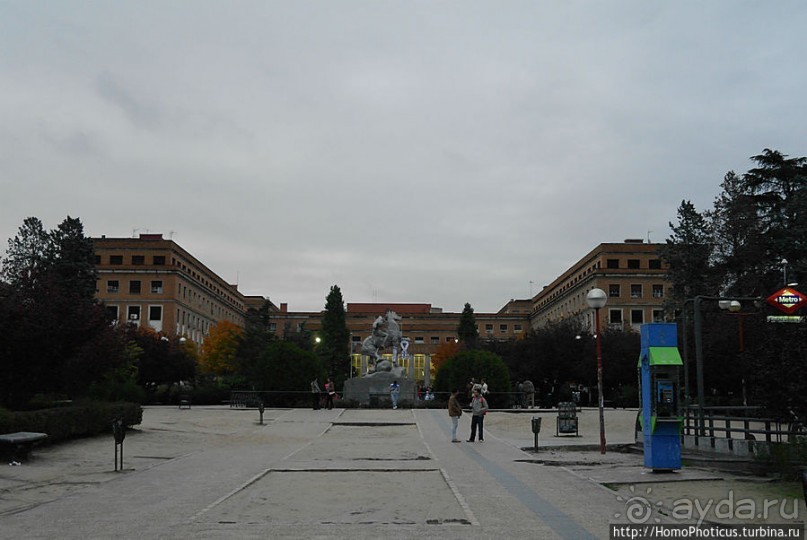 Пасмурный Мадрид