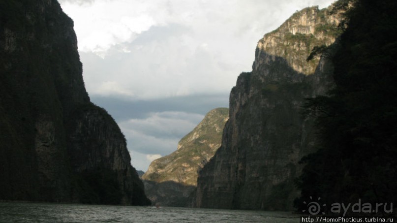 Мегасталактит