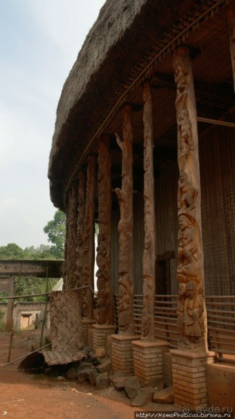 Резиденция главы бамилеке