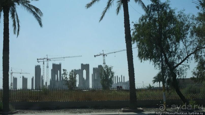 В Багдаде все "спокойно". Две мечети