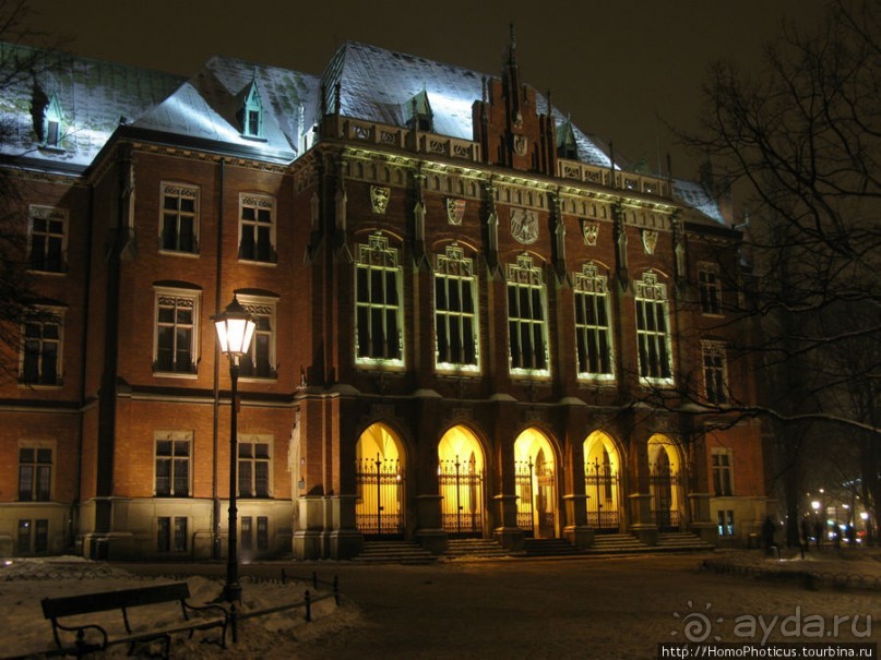 Краков зимней ночью