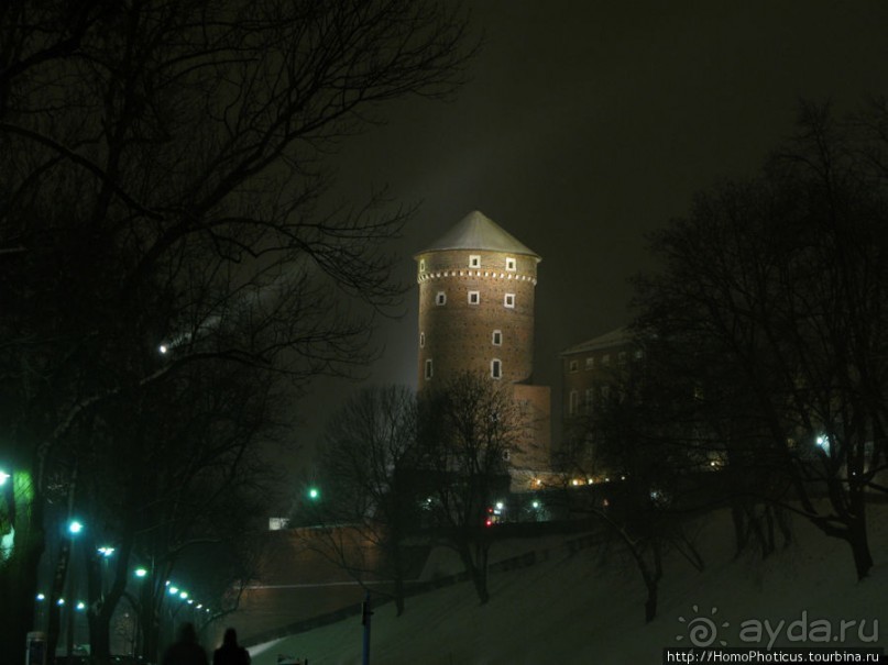 Краков зимней ночью