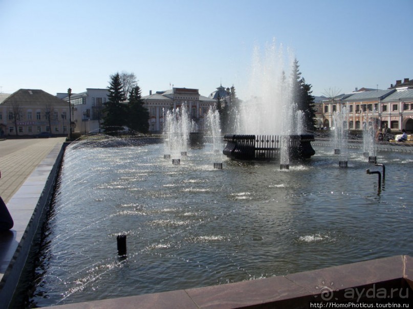 Медведь с секирой