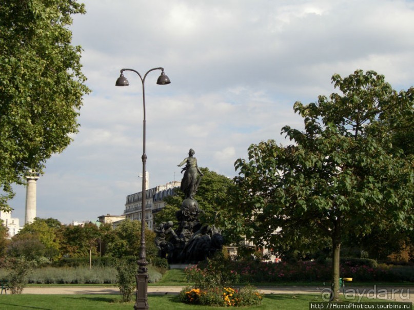 От Ля-Дефанс до Шато де Венсанн