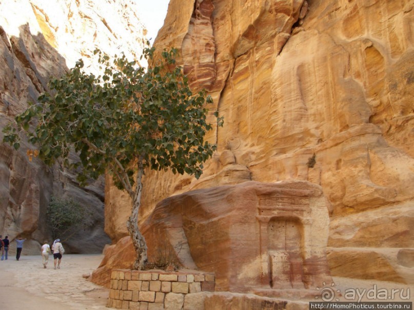 Руины красного песчаника