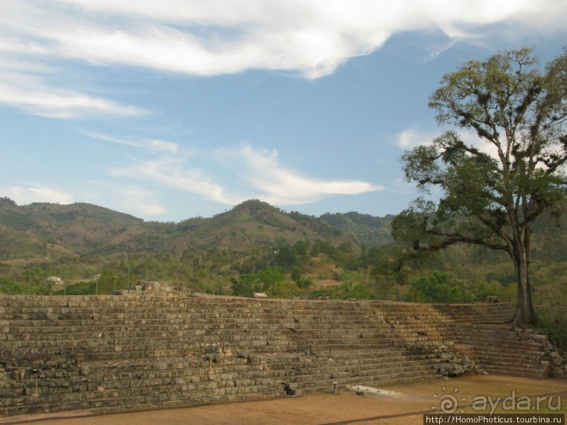 Мост между цивилизациями. Мост между временами.