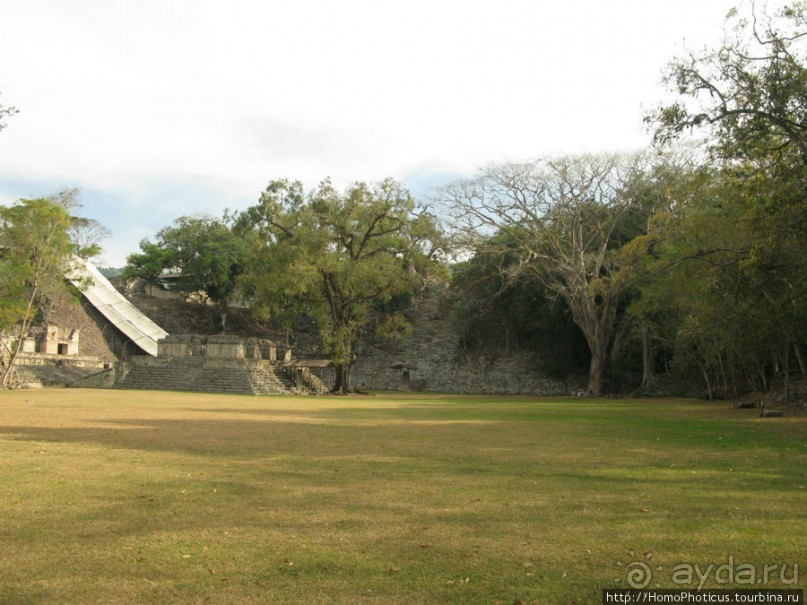 Мост между цивилизациями. Мост между временами.