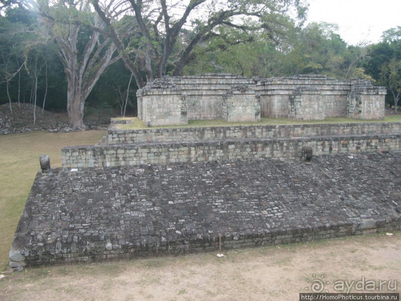 Мост между цивилизациями. Мост между временами.