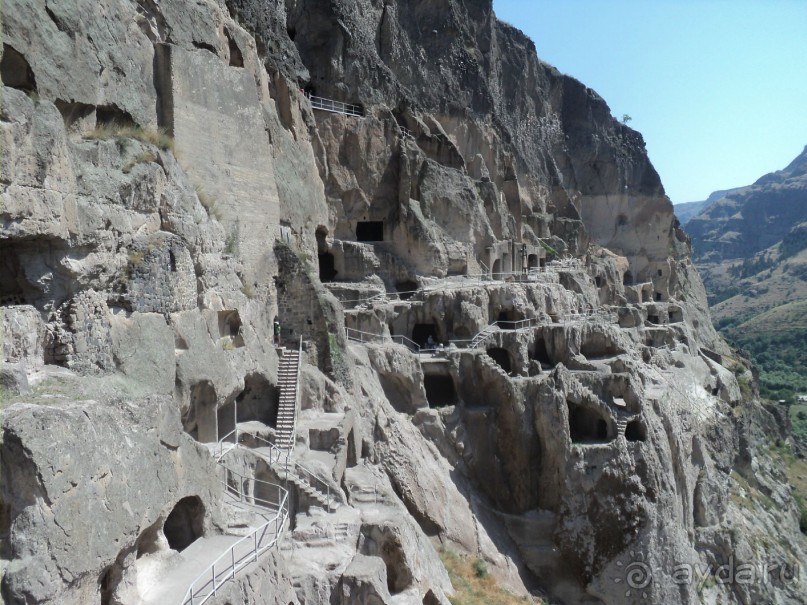 Пещеры Вардзия и крепость Рабат (Ахалцихе). Грузия