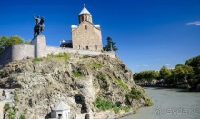 Храм Метехи