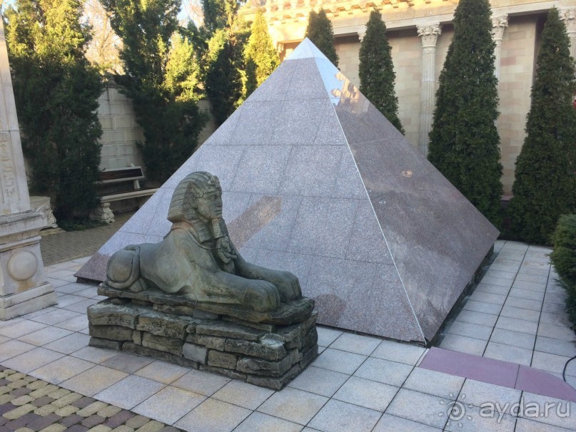 Кабардинка. Старый парк