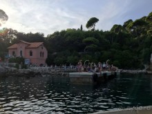 Что можно рассказать про необитаемый остров Локрум