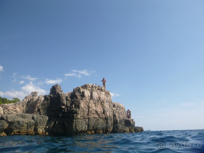 Что можно рассказать про необитаемый остров Локрум