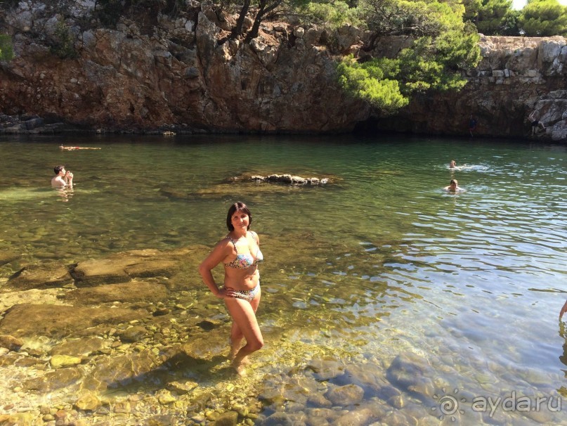 Что можно рассказать про необитаемый остров Локрум