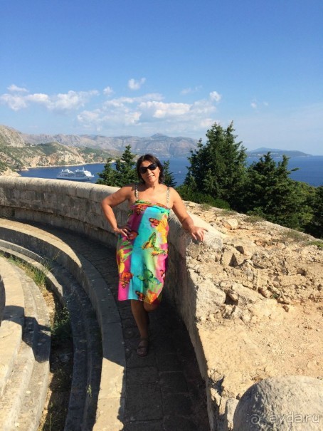 Что можно рассказать про необитаемый остров Локрум