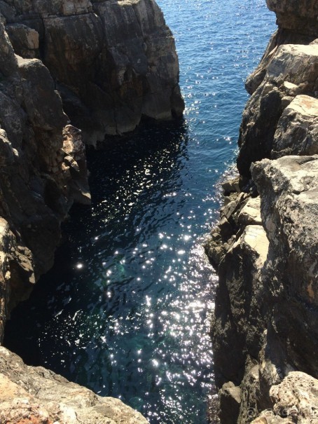 Что можно рассказать про необитаемый остров Локрум