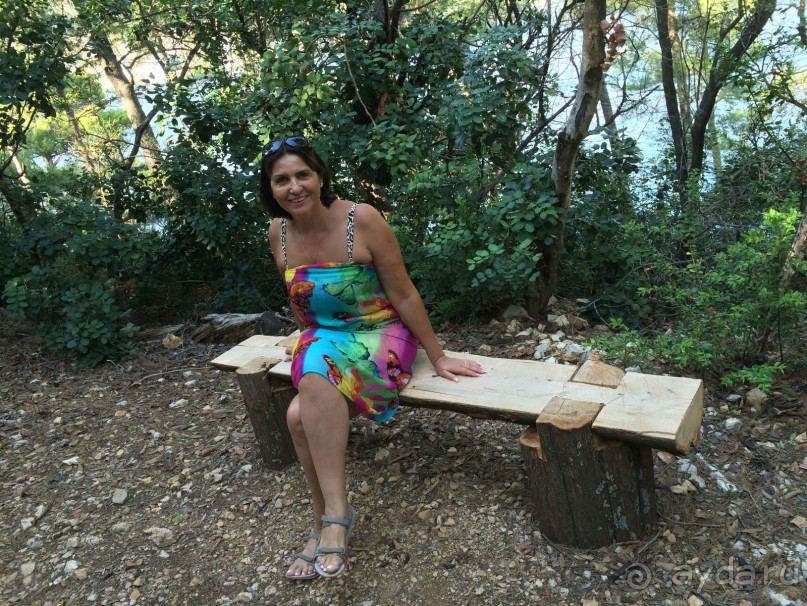 Что можно рассказать про необитаемый остров Локрум