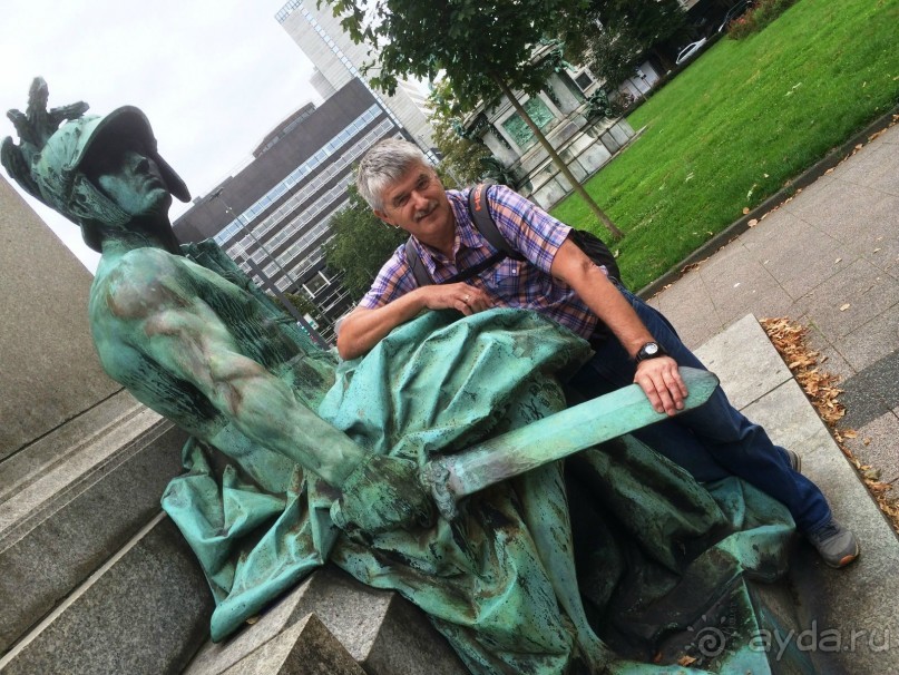 Полдня в Дюссельдорфе Полдня в Дюссельдорфе