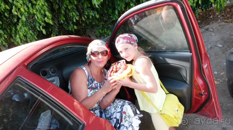 Трое в "Микре" не считая собаки (пустыня)