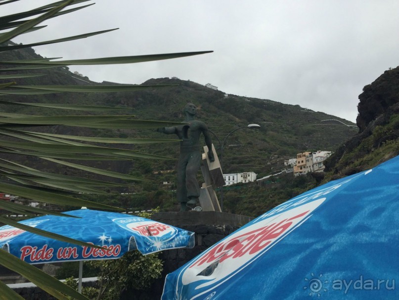 Тенерифе. Горачико. Памятник Эмигранту