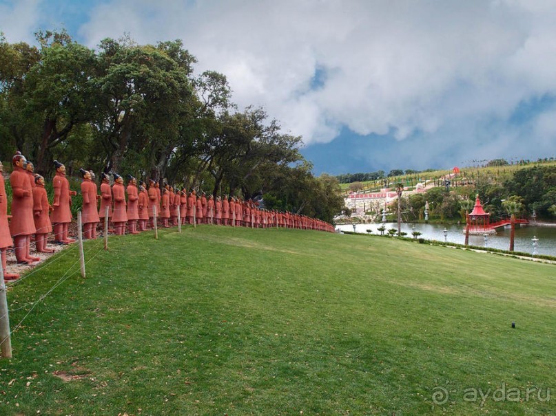 Будды Бумбарала — протест и красота