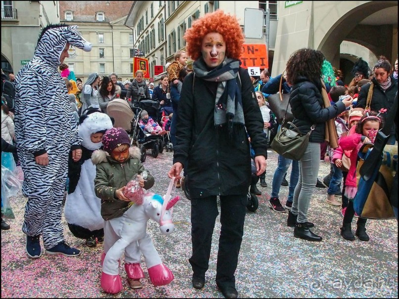 "Детский" карнавал Бёрна