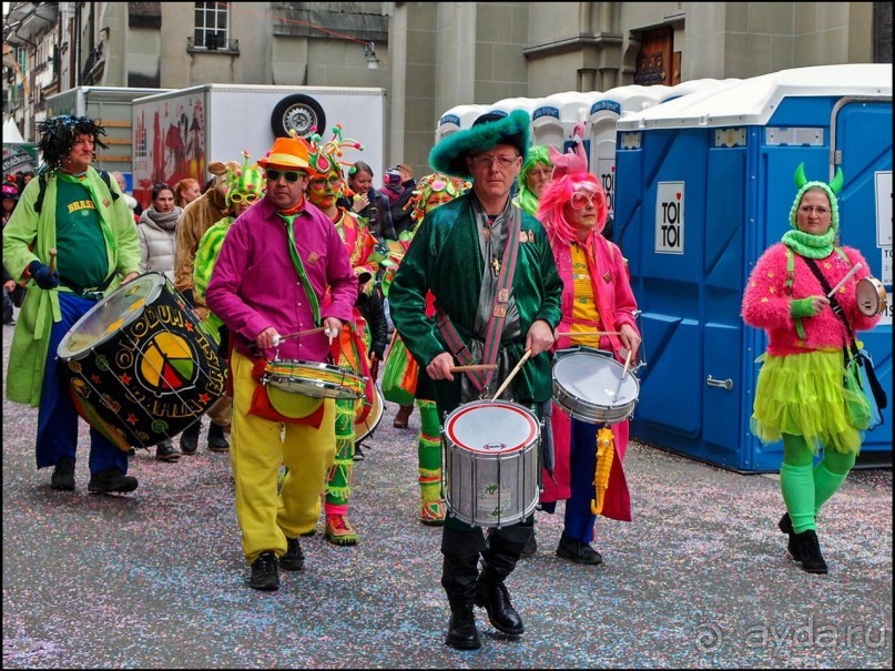 "Детский" карнавал Бёрна