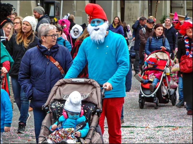 "Детский" карнавал Бёрна