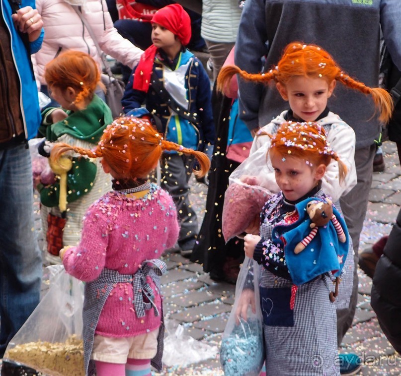 "Детский" карнавал Бёрна