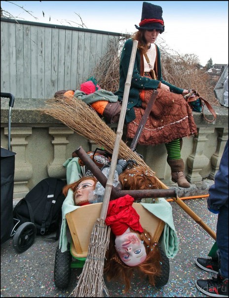 "Детский" карнавал Бёрна