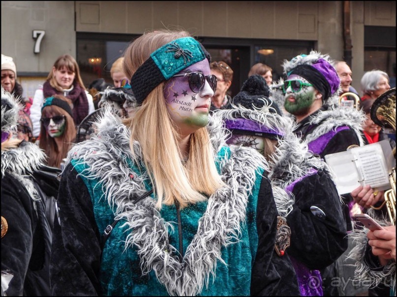 "Детский" карнавал Бёрна