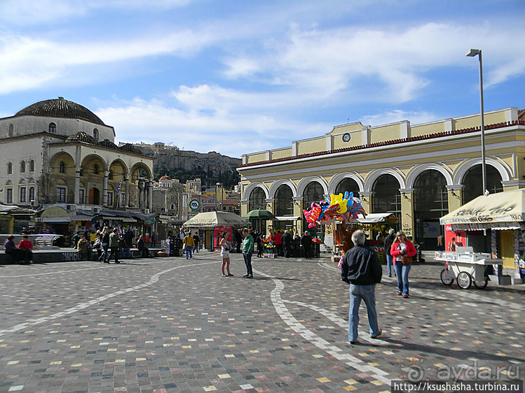 Монастираки — точка пересечения улиц и эпох