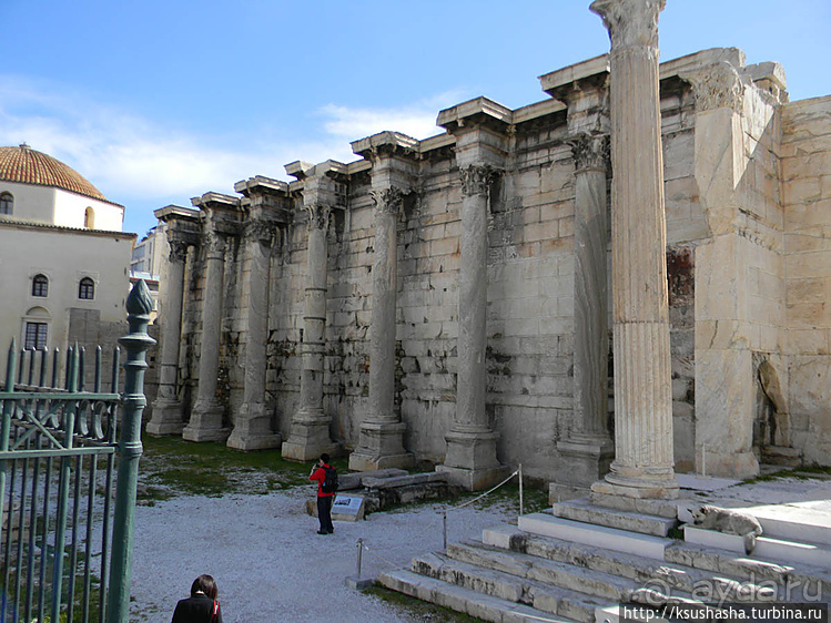 Монастираки — точка пересечения улиц и эпох
