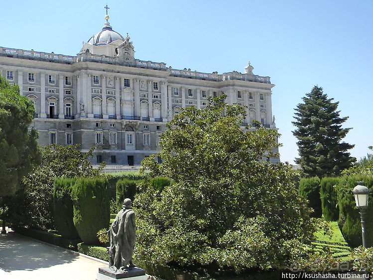 Королевский дворец и сады Сабатини