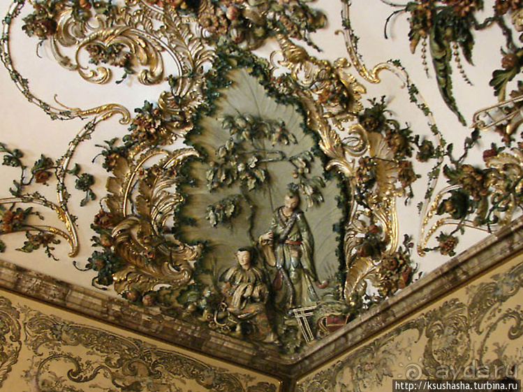 Королевский дворец и сады Сабатини