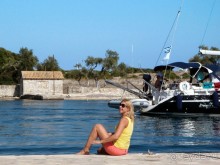 Гайос. Идиллия и флибустьеры