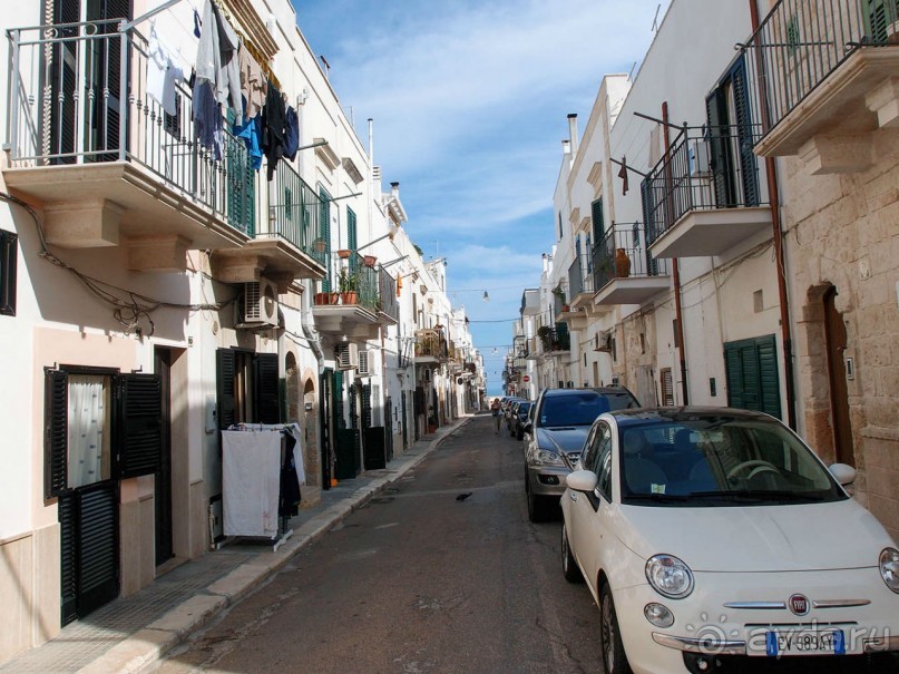 Полиньяно . Одной открытки для