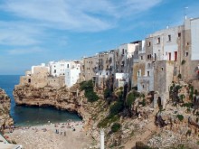 Полиньяно . Одной открытки для