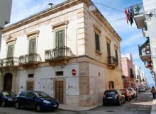 Полиньяно . Одной открытки для