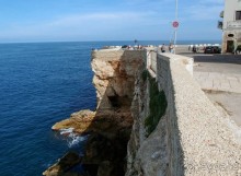 Полиньяно . Одной открытки для