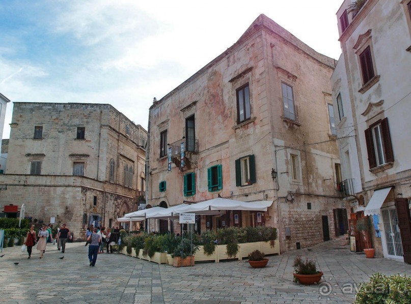 Полиньяно . Одной открытки для