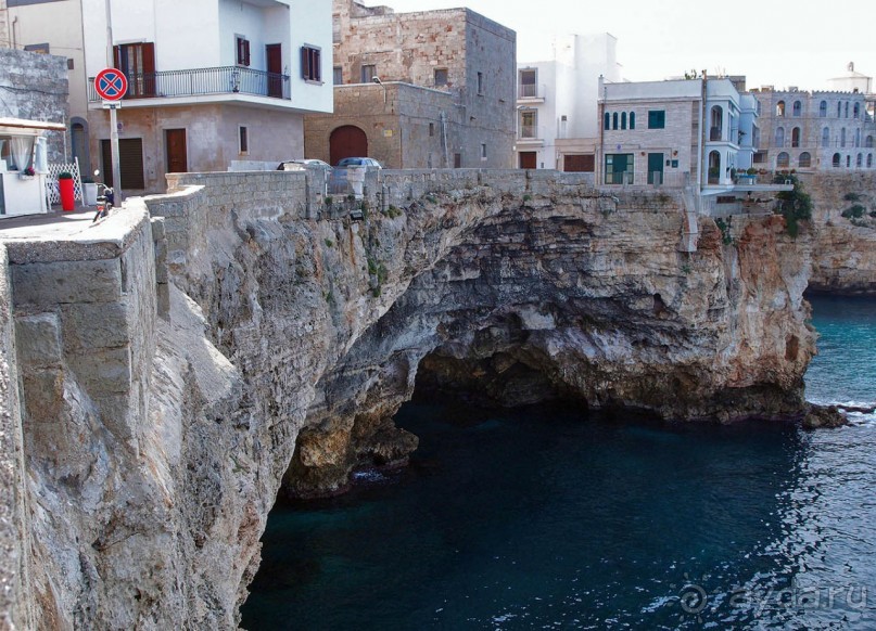 Полиньяно . Одной открытки для