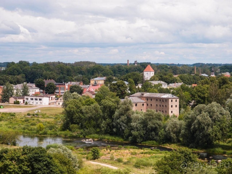 Древний форт над слиянием рек