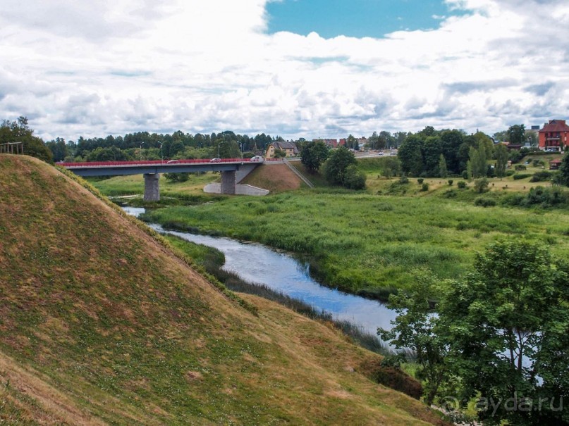 Древний форт над слиянием рек