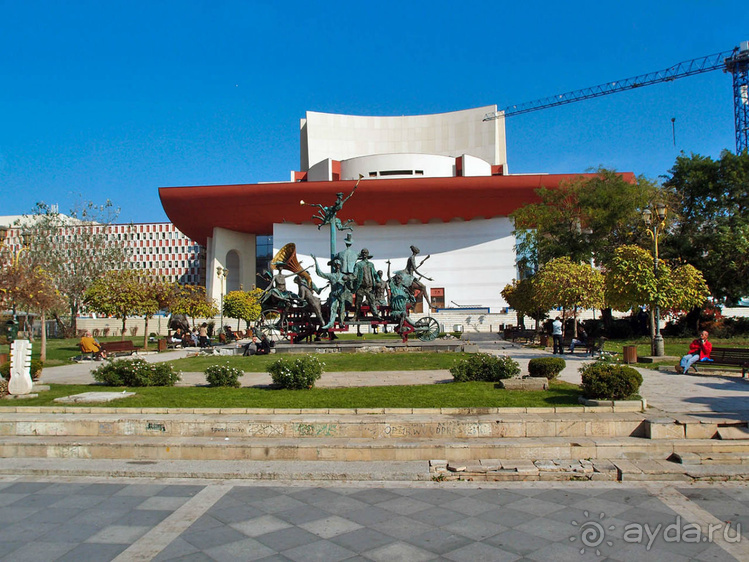 Корзина с Паяцами