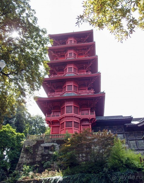 Прогулка в парке Лакен