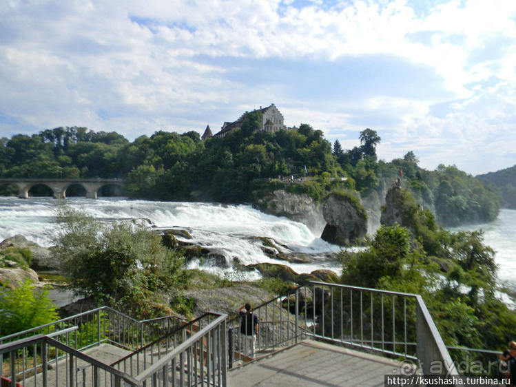 Вниз по течению